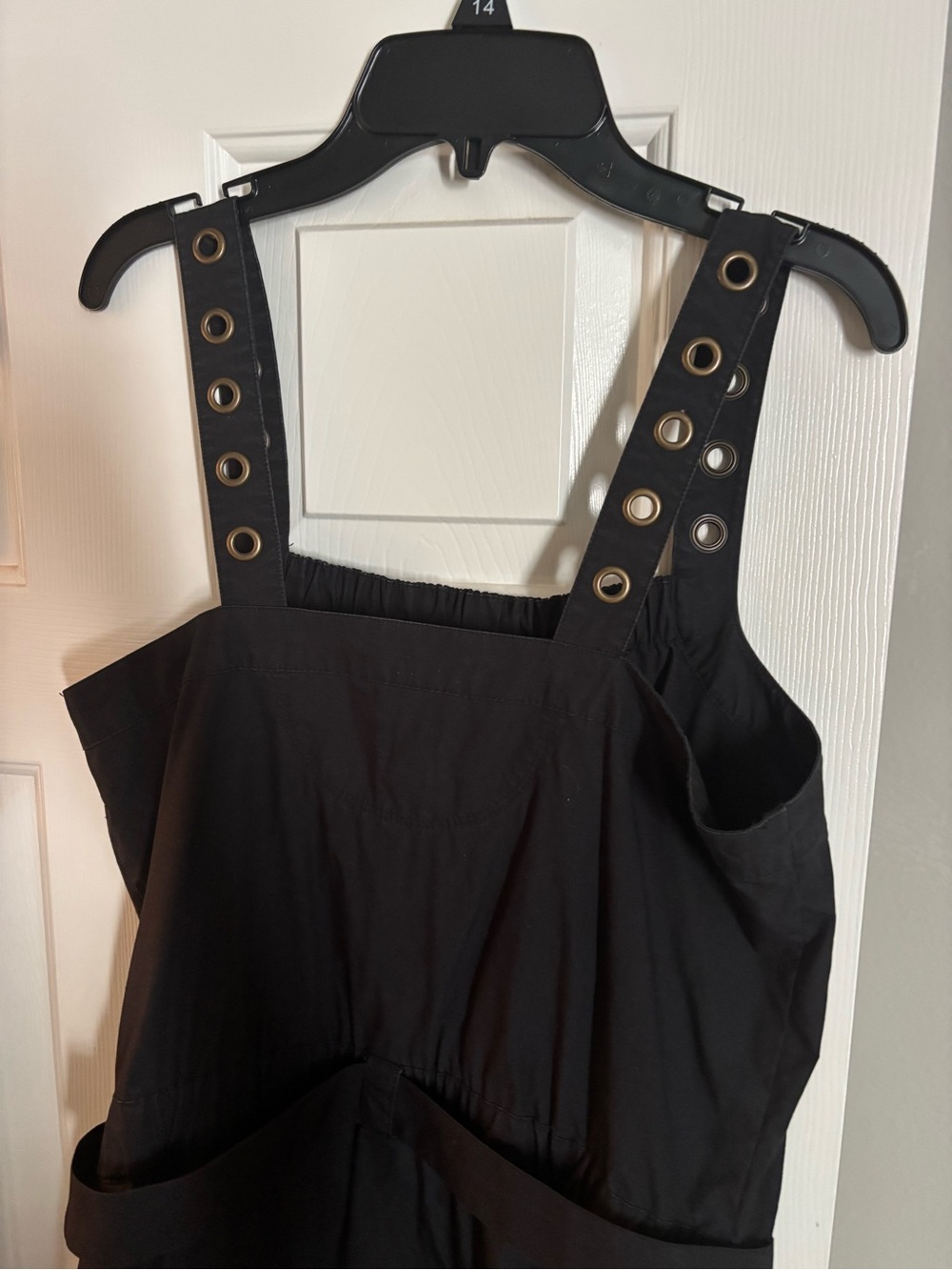 Sleeveless Black Mini Dress with Belt - Picture 4 of 4